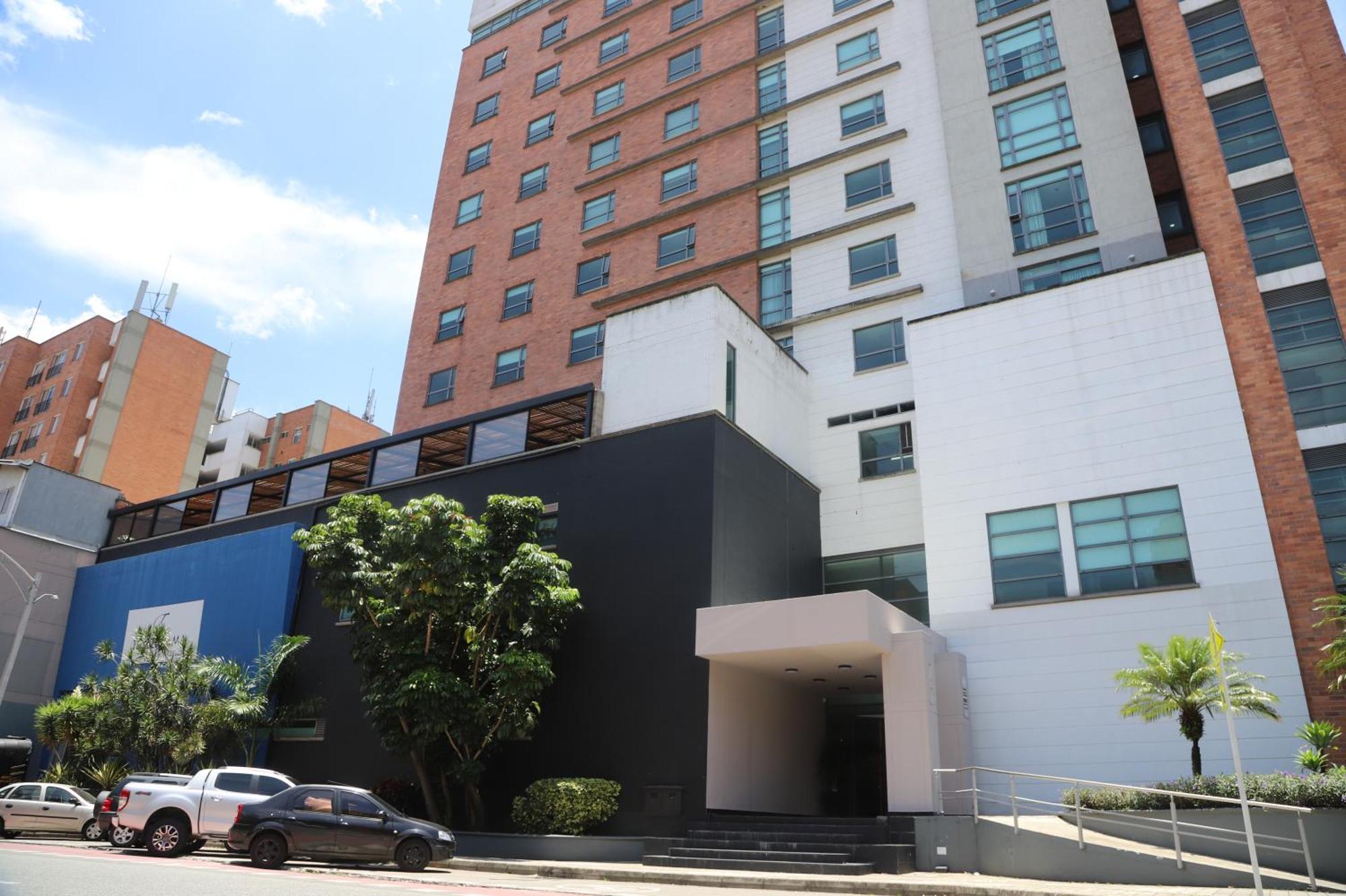 Tequendama Hotel Medellin - Estadio Exterior foto