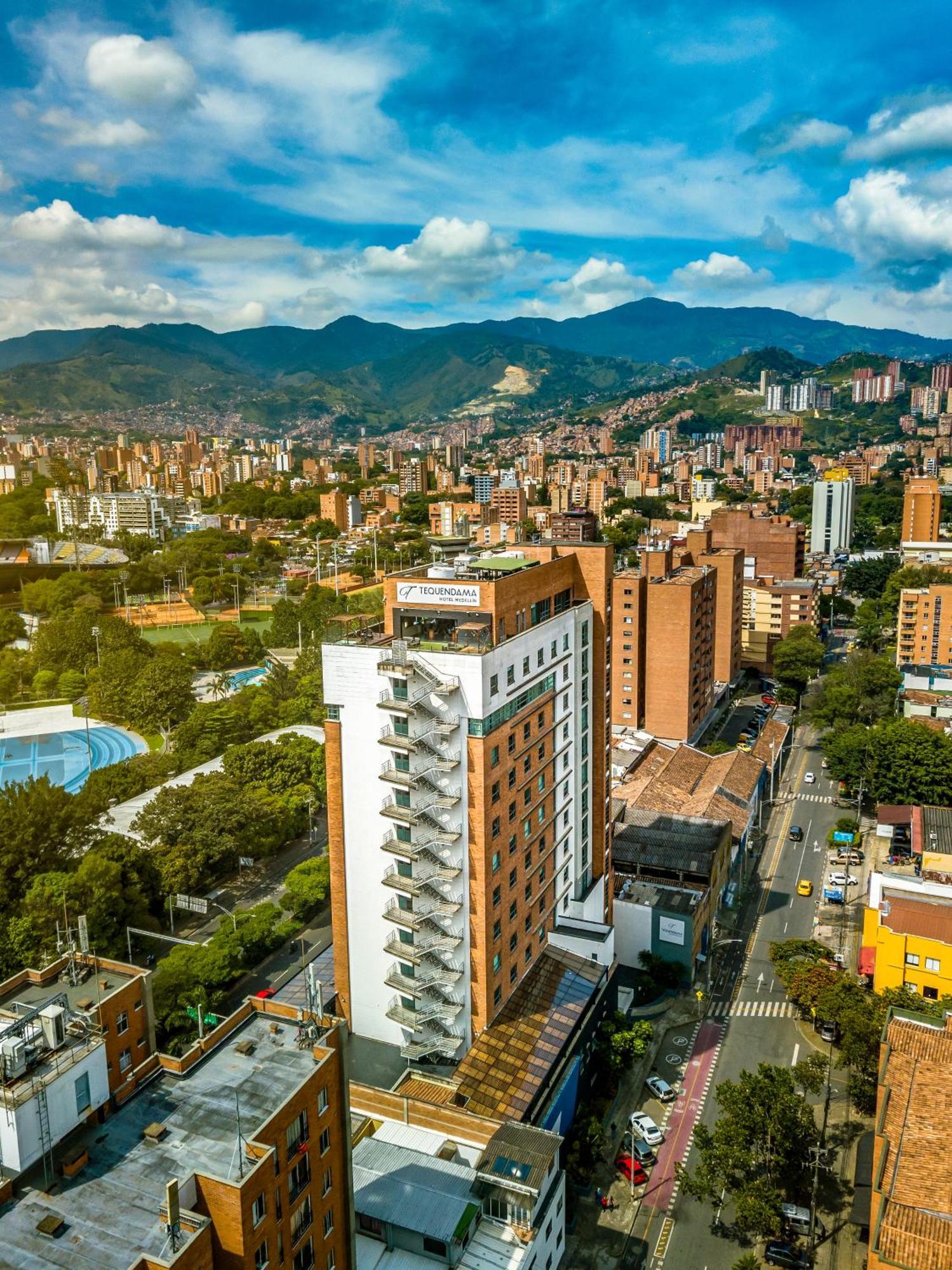 Tequendama Hotel Medellin - Estadio Exterior foto